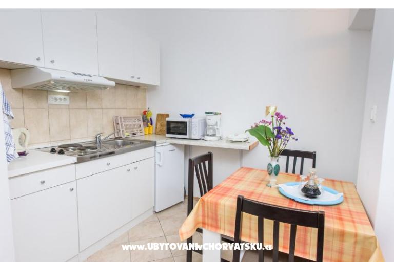 Apartmaji Kastel – foto 15