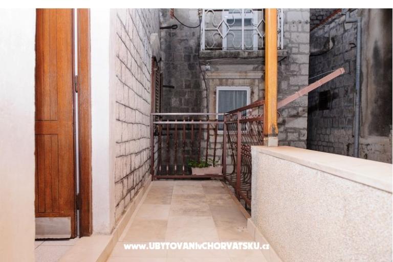 Stona hiša – foto 18