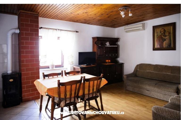 Stona hiša – foto 4