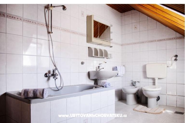 Stona hiša – foto 9