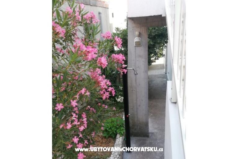 Apartma Mediteranska kuća – foto 13