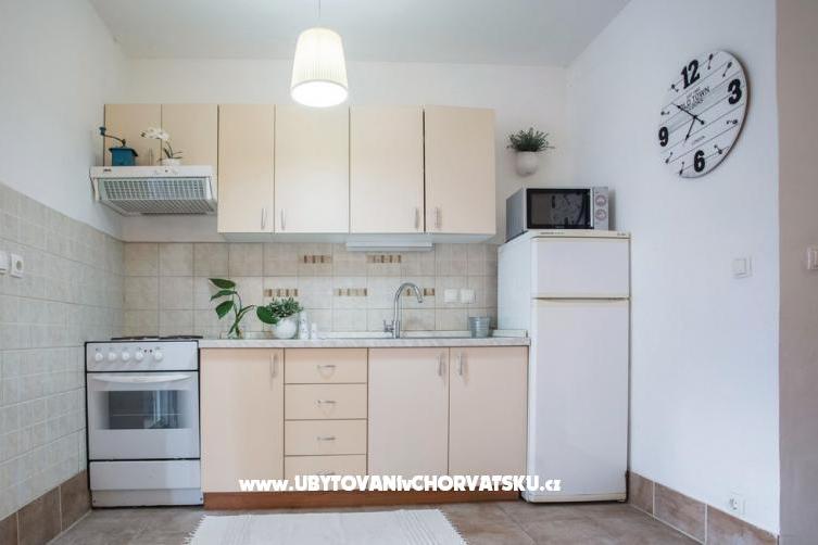 Apartma Mediteranska kuća – foto 7