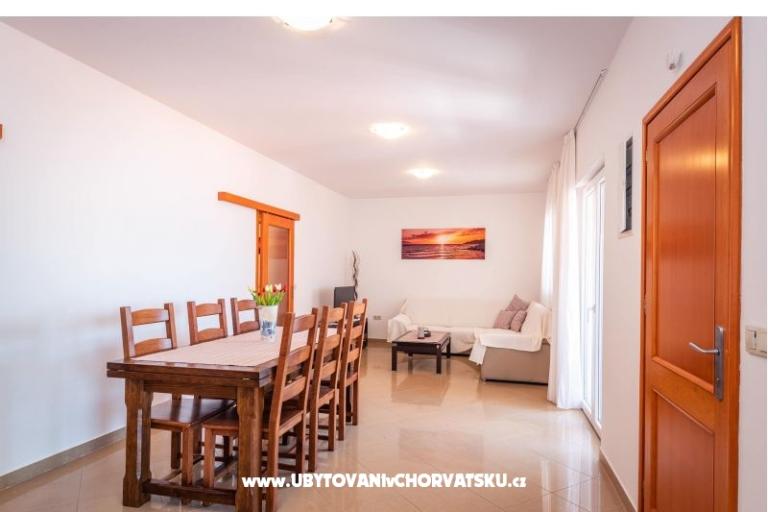Apartmaji Marina – foto 7