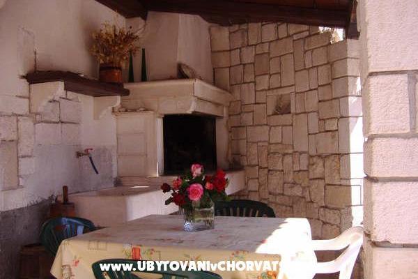 Apartmaji Nikolac – foto 3