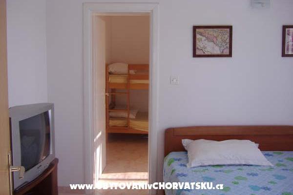 Apartmaji Nikolac – foto 6