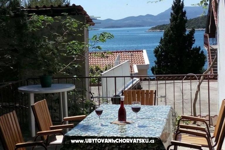 Apartmaji Vukmir – foto 3