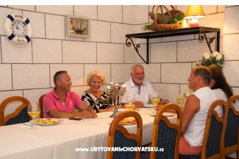 AG Komarna | Pelješac B. Apartmaji – foto 30