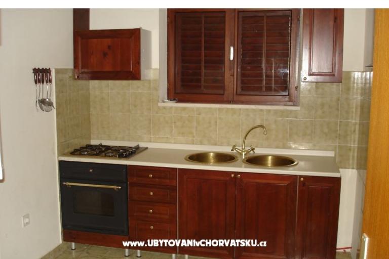 Apartmaji Tomasic – foto 11