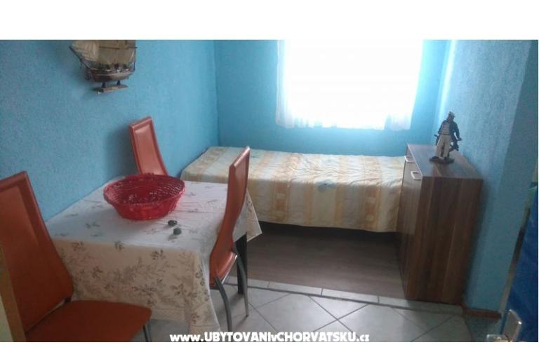 Apartma Bebek – foto 11