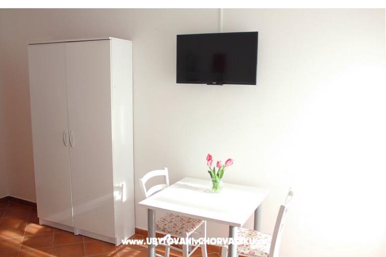 Apartmaji Adrijan Krk – foto 9