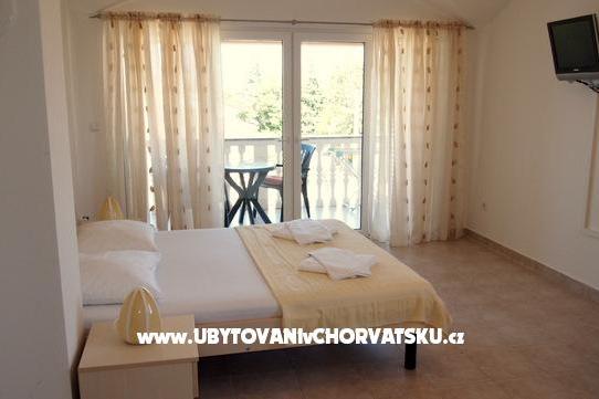 Apartmaji Cavar – foto 6