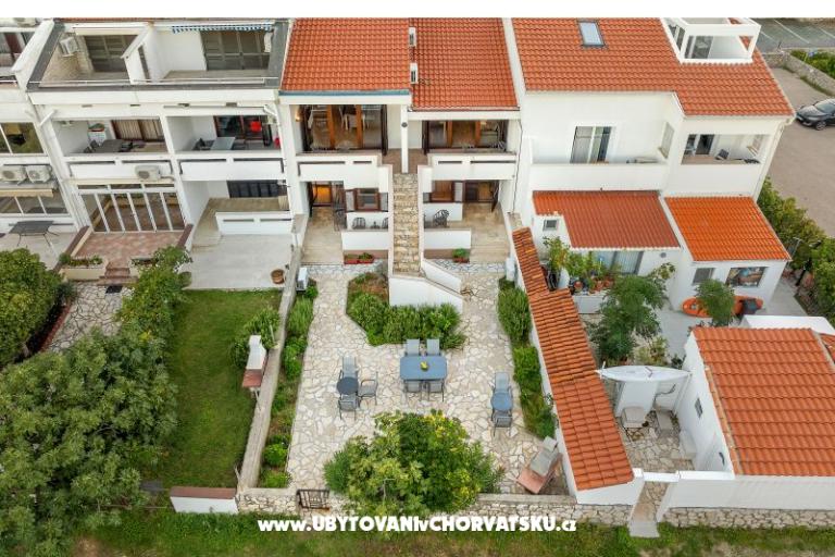 Apartmaji Dupin – foto 6