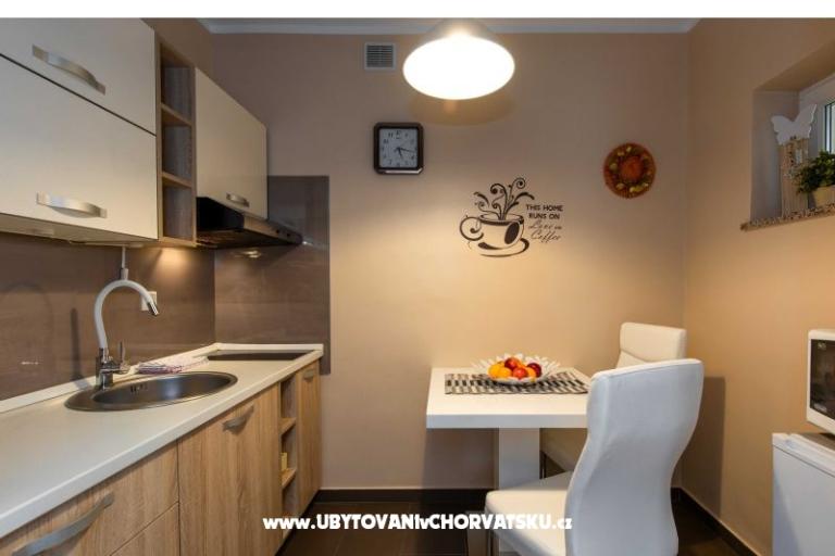 Apartmaji Fanuko – foto 12