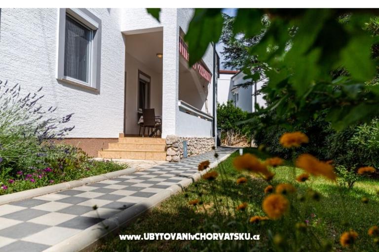 Apartmaji Fortuna – foto 6
