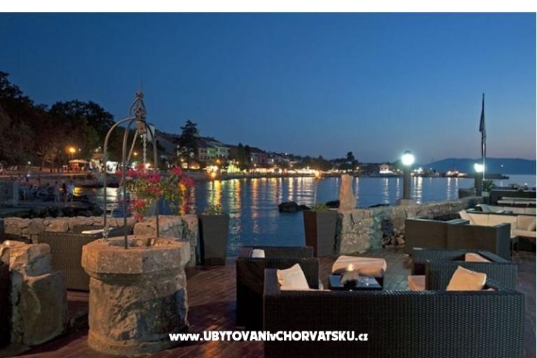 Apartmaji Hošnjak Njivice – foto 17