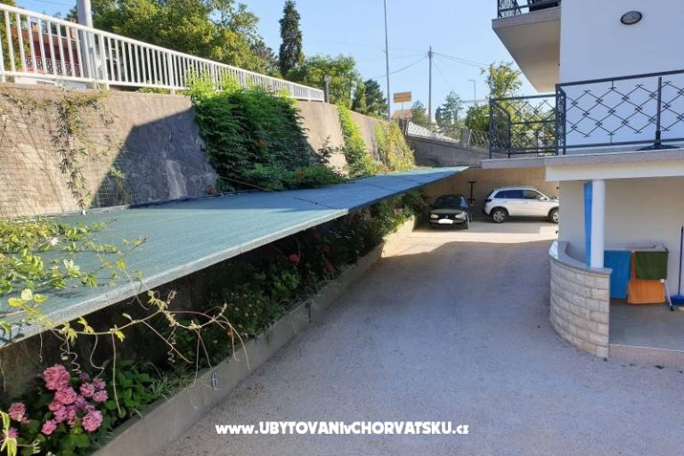 Apartmaji Hošnjak Njivice – foto 4