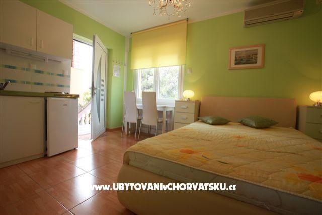 Apartmaji Lorena – foto 10