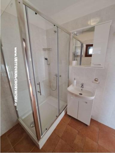 Apartmaji Malenica, NJIVICE, KRK – foto 3