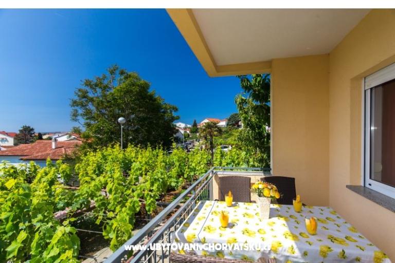 Apartmaji Nino – foto 9