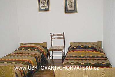 Apartmaji Poropat – foto 5