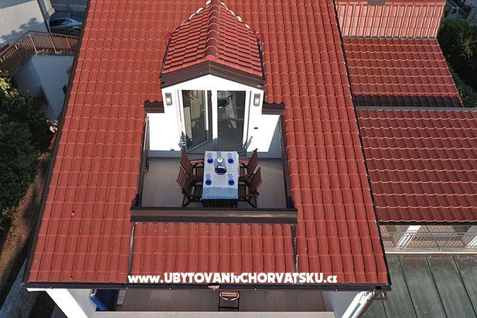 Apartmaji Villa Petra  – foto 2