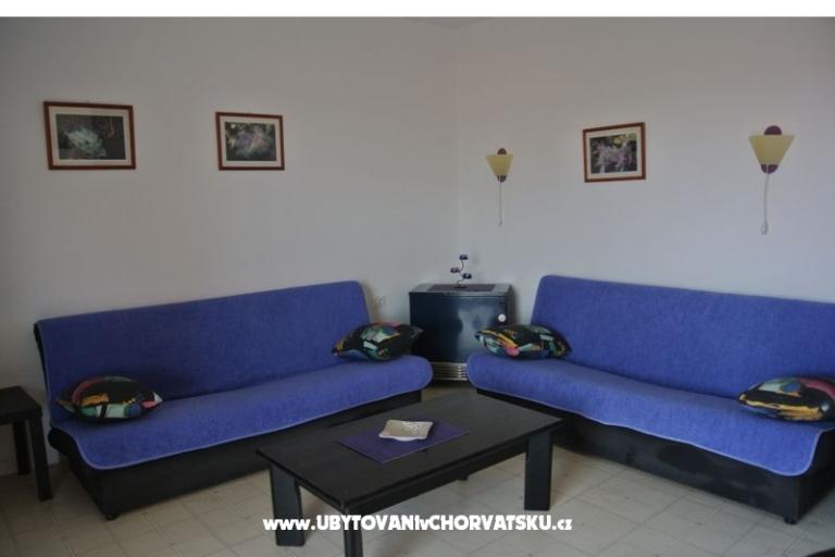Apartmaji Lovašen – foto 7