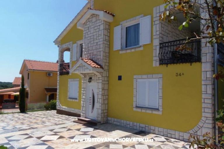 Apartmaji Blazevic, Njivice – foto 3