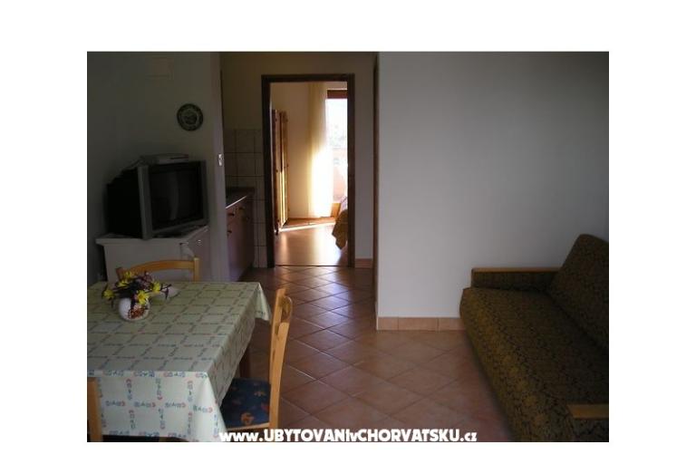 Apartmaji Karabaic – foto 14