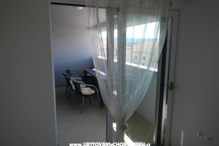 Apartmaji Malinska- Eva – foto 11