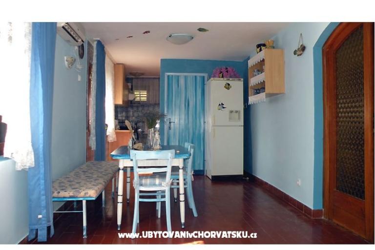 The Blue Hiša Apartmaji – foto 10