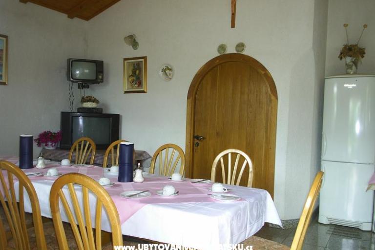 Apartmaji Maria  Marica – foto 9