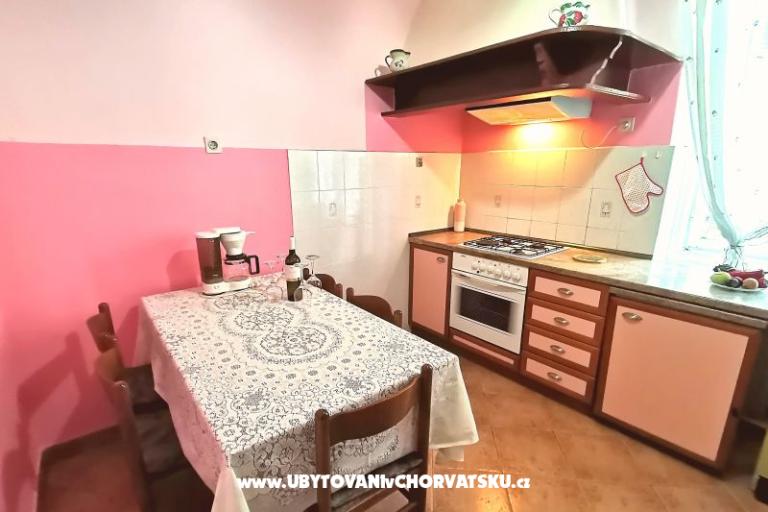 Apartmaji Villa Adelina – foto 10