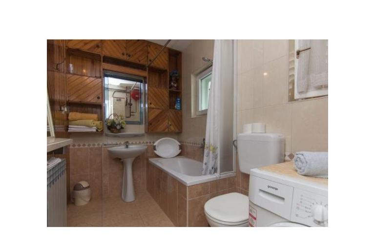 Apartma Ecija – foto 3