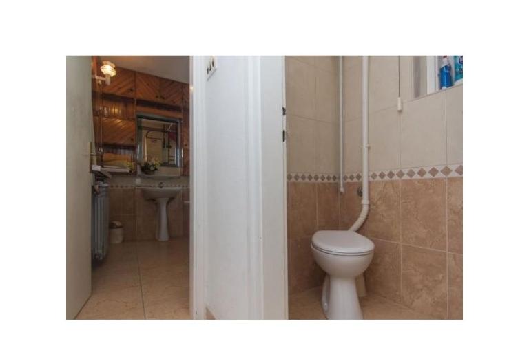 Apartma Ecija – foto 4