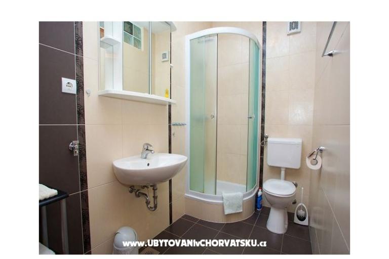 Apartmaji Dana – foto 16