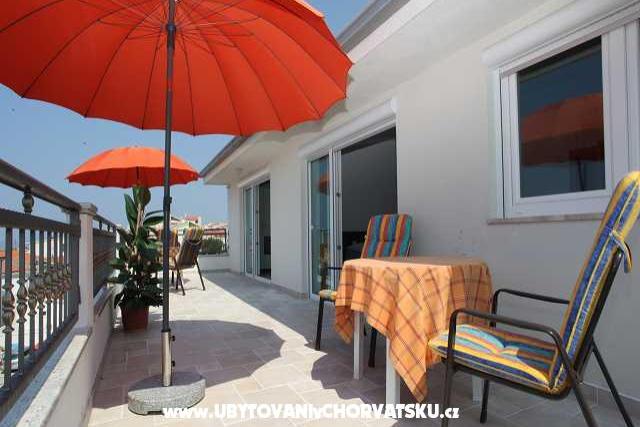 Apartmaji Dana – foto 3