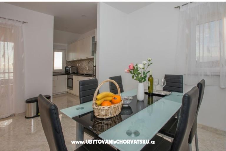 Apartmaji Buba/Maslina – foto 17