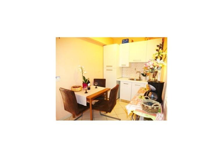 Apartmaji Diana – foto 9