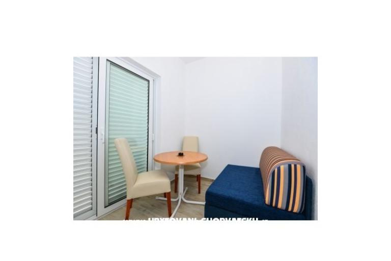 Apartmaji Dina – foto 6