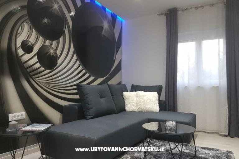 Familia City Center Apartmaji – foto 10
