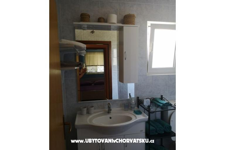 Apartmaji Garden paradise – foto 10