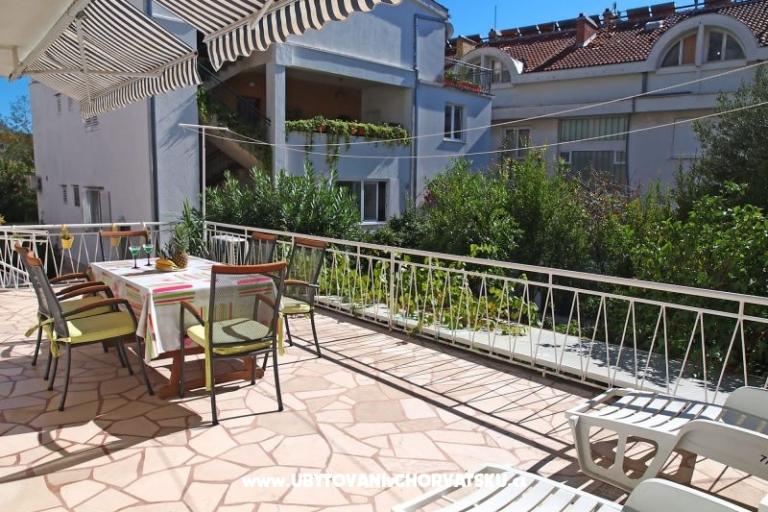 Apartmaji Glavina – foto 4