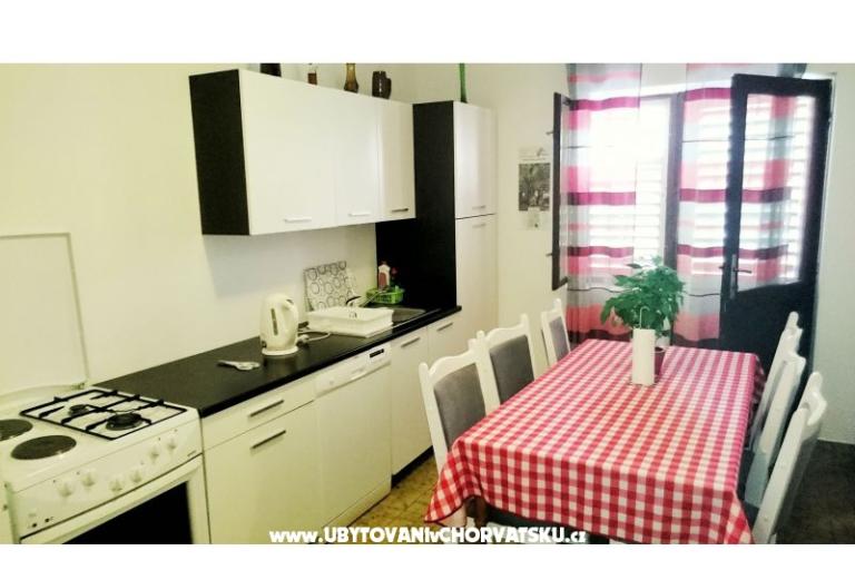 Apartmaji Gojak Makarska – foto 4