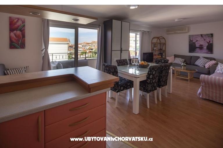 Apartmaji Luny Makarska – foto 3