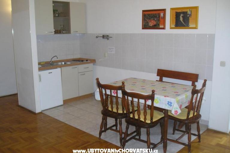 Apartmaji Jadranka – foto 10