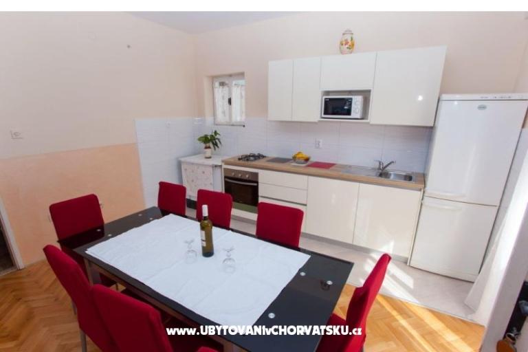 Apartmaji Nuić – foto 10