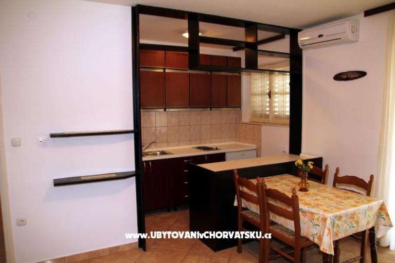 Apartmaji Raos – foto 10