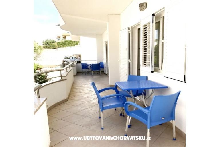 Apartma A4+2 near sea – foto 18