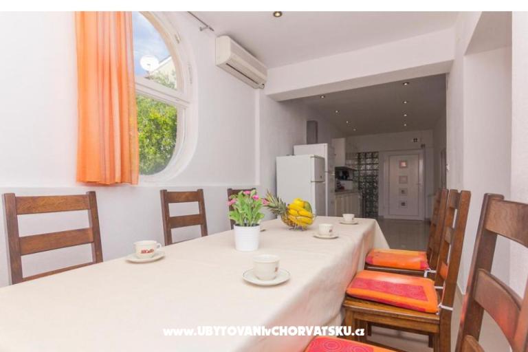 Apartmaji A&amp;B – foto 7