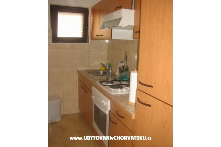 Apartmaji Centar Makarska – foto 12